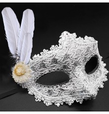 Beyaz Renk Tüylü Dantelli Gözleri Taşlı Balo Parti Maskesi