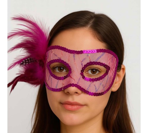 Fuşya Renk Yandan Tüylü Pul Payet İşlemeli Parti Maskesi 23x12 cm