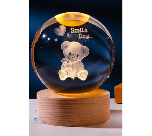 Dekoratif Ayıcık Tasarımlı Ahşap Altlıklı Işıklı Cam Küre Cam 6 Cm Ahşap 2 Cm