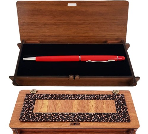 Kırmızı Metal Kalem