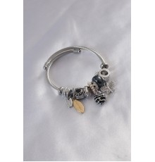 Çelik Charm Model Siyah Kalp Figür Kelebek Detay Zirkon Taşlı Kadın Bileklik - TJ-BB4793