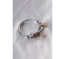 Çelik Charm Model Pembe Çilek Figür Kalp Detay Zirkon Taşlı Kadın Bileklik - TJ-BB4797