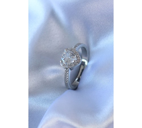 Gümüş Renk Kalp Zirkon Taşlı Charm Model Pirinç Kadın Yüzük - TJ-BYK2725 Gümüş Renk Kalp Zirkon Taşlı Charm Model Pirinç Kadın Yüzük - TJ-BYK2725
