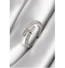 Pirinç Gümüş Renk Zirkon Taşlı Kadın Yüzük - TJ-BYK3079