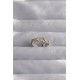 Pirinç Ayarlamalı Gümüş Renk Zirkon Taşlı XOXO Model Yüzük - TJ-BYK3284