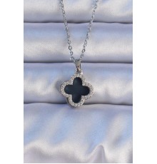 316L Çelik Gümüş Renk Siyah Mineli Zirkon Taşlı Yonca Figürlü Kolye - TJ-BKO9197