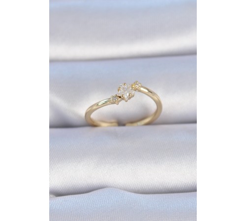 Pirinç Gold Renk Beyaz Çiçek Model Zirkon Taş Detay Kadın Yüzük - TJ-BYK3322 Pirinç Gold Renk Beyaz Çiçek Model Zirkon Taş Detay Kadın Yüzük - TJ-BYK3322