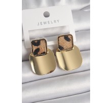 Pirinç Gold Renk Kare Plaka Model Leopar Desenli Kadın Küpe - TJ-BKP9885