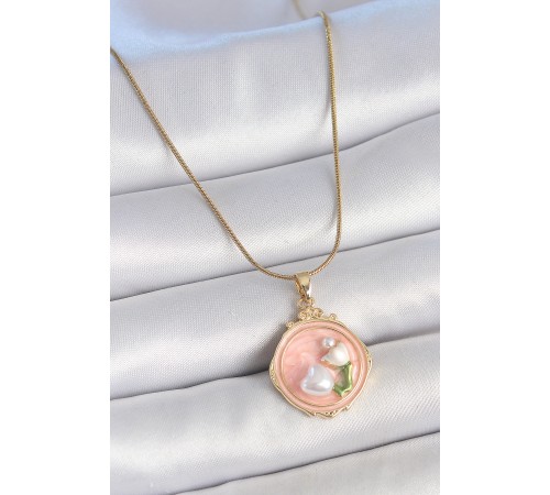 316L Çelik Gold Renk Zincir Pembe Mineli İncili Çiçek İşlemeli Portre Model Kadın Kolye - TJ-BKO10151 316L Çelik Gold Renk Zincir Pembe Mineli İncili Çiçek İşlemeli Portre Model Kadın Kolye - TJ-BKO10151