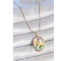 316L Çelik Gold Renk Zincir İncili Çiçek İşlemeli Portre Model Kadın Kolye - TJ-BKO10153