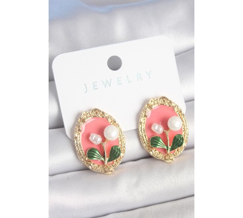 Pirinç Gold Renk Pembe Mineli İncili Çiçek İşlemli Portre Model Kadın Küpe - TJ-BKP10500 Pirinç Gold Renk Pembe Mineli İncili Çiçek İşlemli Portre Model Kadın Küpe - TJ-BKP10500