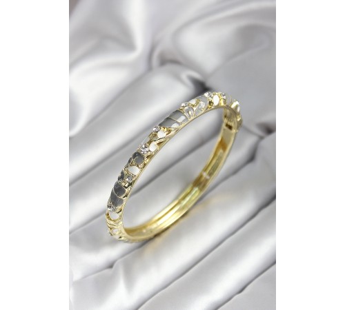 Mineli Pirinç Gri Çiçek Desenli Gold Renk Kadın Kelepçe - TJ-BB7019 Mineli Pirinç Gri Çiçek Desenli Gold Renk Kadın Kelepçe - TJ-BB7019