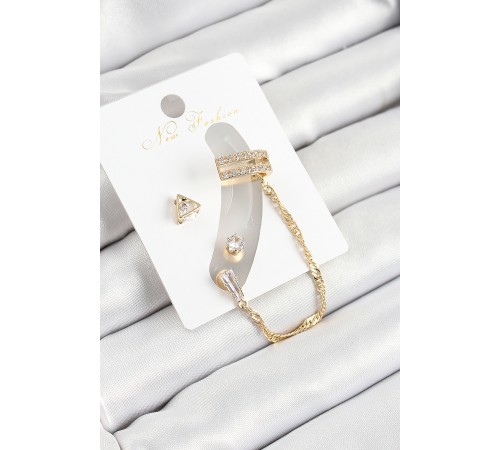 Pirinç Üçgen Figürlü Zirkon Taşlı Gold Renk 3'lü Kıkırdak Kadın Küpe Set - TJ-BKP10668 Pirinç Üçgen Figürlü Zirkon Taşlı Gold Renk 3'lü Kıkırdak Kadın Küpe Set - TJ-BKP10668