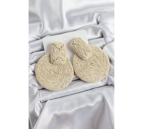 Bej Daire Figürlü Hasır Örgü Model Gold Renk Kadın Küpe - TJ-BKP10713 Bej Daire Figürlü Hasır Örgü Model Gold Renk Kadın Küpe - TJ-BKP10713
