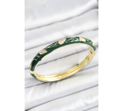 Mineli Pirinç Gold Renk Yeşil Çiçek Motifli Kadın Kelepçe - TJ-BB7149 Mineli Pirinç Gold Renk Yeşil Çiçek Motifli Kadın Kelepçe - TJ-BB7149