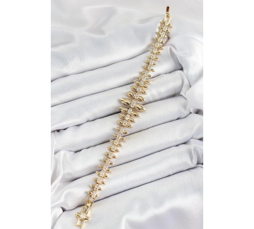 Pirinç Kurşun Model Zirkon Taşlı Gold Renk VİP Seri Kadın Bileklik - TJ-BB7208