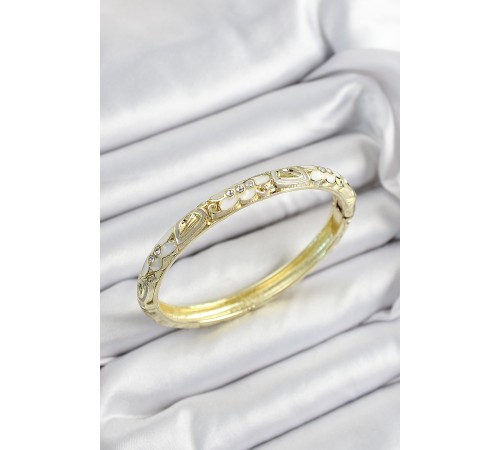 Mineli Pirinç Zirkon Taşlı Gri Beyaz Çiçek Motifli Gold Renk Kadın Kelepçe - TJ-BB7449 Mineli Pirinç Zirkon Taşlı Gri Beyaz Çiçek Motifli Gold Renk Kadın Kelepçe - TJ-BB7449