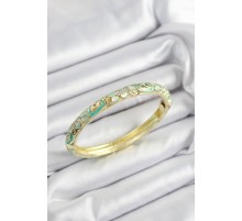 Mineli Pirinç Zirkon Taşlı Yeşil Çiçek Motifli Gold Renk Kadın Kelepçe - TJ-BB7450