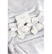 Pirinç Beyaz Çiçek Model Kadın Küpe - TJ-BKP10962