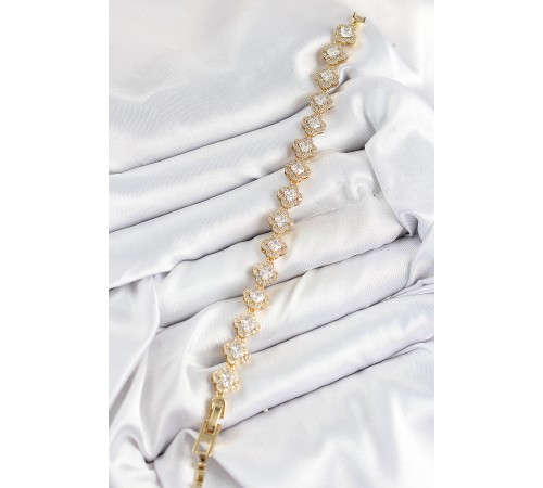Pirinç Zirkon Taşlı Yonca Baget Model Gold Renk VIP Seri Kadın Bileklik - TJ-BB7510 Pirinç Zirkon Taşlı Yonca Baget Model Gold Renk VIP Seri Kadın Bileklik - TJ-BB7510