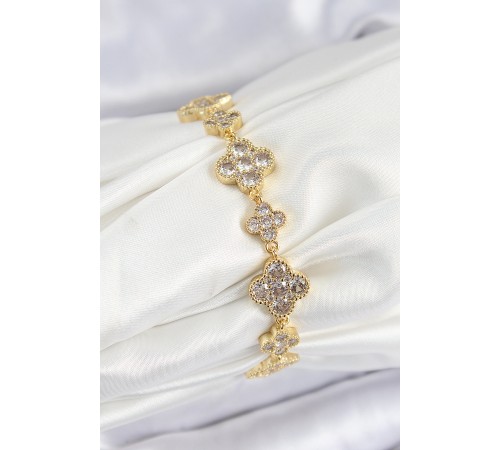 Pirinç Zirkon Taşlı Yonca Model Gold Renk VIP Seri Kadın Bileklik - TJ-BB7520 Pirinç Zirkon Taşlı Yonca Model Gold Renk VIP Seri Kadın Bileklik - TJ-BB7520