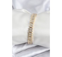 Pirinç VIP Seri Gold Renk Zirkon Taşlı Kadın Bileklik - TJ-BB7920