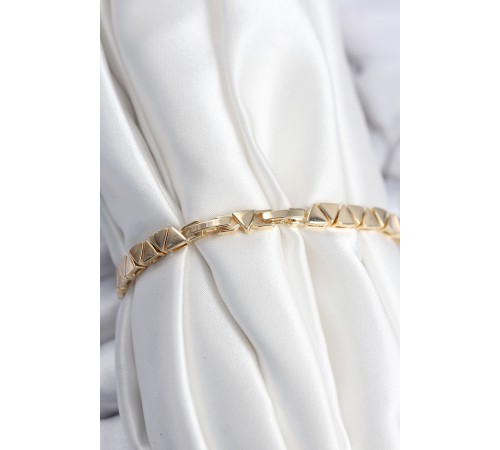 Pirinç VIP Seri Gold Renk Sıralı Üçgen Model Kadın Bileklik - TJ-BB7942