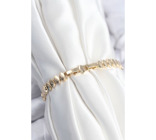 Pirinç VIP Seri Gold Renk Sıralı Arpa Model Kadın Bileklik - TJ-BB7943