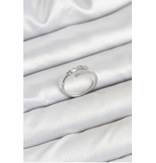 Pirinç Gümüş Renk Kalpli Detaylı Zirkon Taşlı Kadın Yüzük - TJ-BYK3841