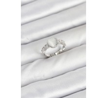 Pirinç Gümüş Renk Zirkon Taşlı Kalpli Kadın Yüzük - TJ-BYK3857