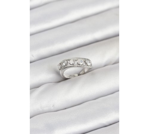 Pirinç Gümüş Renk Zirkon Taşlı Kadın Yüzük - TJ-BYK3873