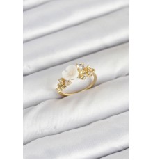 Pirinç Gold Renk Çiçek Model Zirkon Taşlı Kadın Yüzük - TJ-BYK3878
