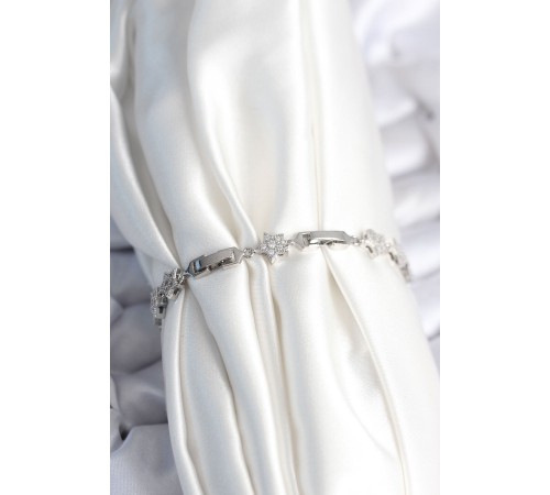 Pirinç Gümüş Renk Yıldız Model Kadın Bileklik - TJ-BB7979