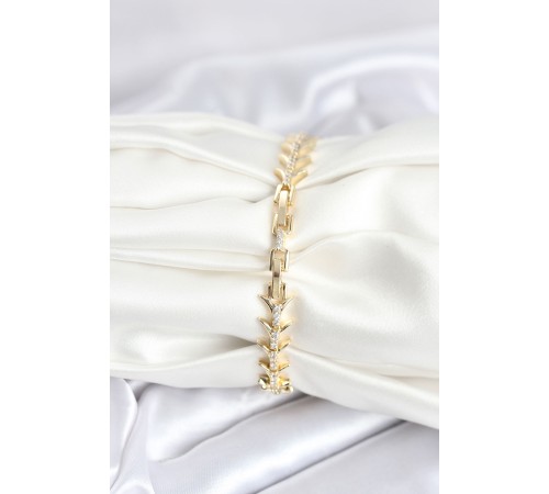 Pirinç Gold Renk Balık Sırtı Model Zirkon Taşlı Kadın Bileklik - TJ-BB8027