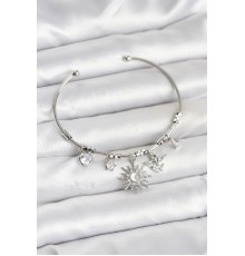 Güneş Charmlı Gümüş Renk Pirinç Kadın Bileklik - TJ-BB8042