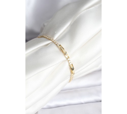 Çiçek Model Zirkon Taşlı Gold Renk Pirinç Su Yolu Kadın Bileklik - TJ-BB8112