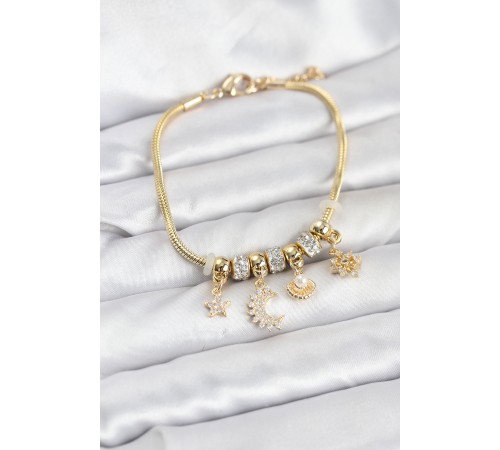 Pirinç Gold Renk Ay Charm Model Charmlı Kadın Bileklik - TJ-BB8175