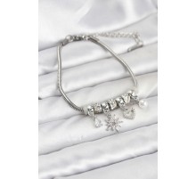 Pirinç Gümüş Renk Kutup Yıldızı ve Kalp Charmlı Kadın Bileklik - TJ-BB8180