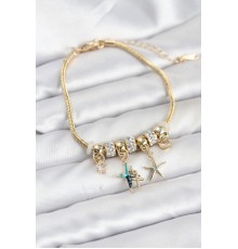 Pirinç Gold Renk Yıldız Model Charmlı Kadın Bileklik - TJ-BB8201