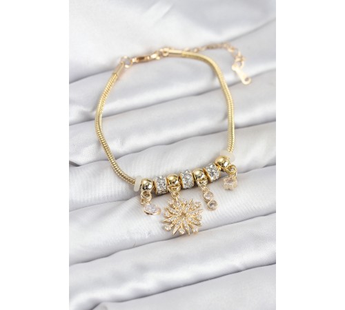 Kutup Yıldızı Model Charmlı Gold Renk Kadın Bileklik - TJ-BB8215