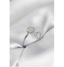 Gümüş Renk Zirkon Taşlı Yonca Model Kadın Yüzük - TJ-BYK4006