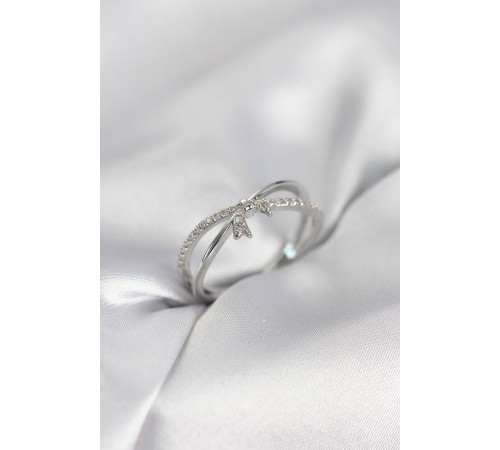 Gümüş Renk Zirkon Taşlı Fiyonk Model Kadın Yüzük - TJ-BYK4033