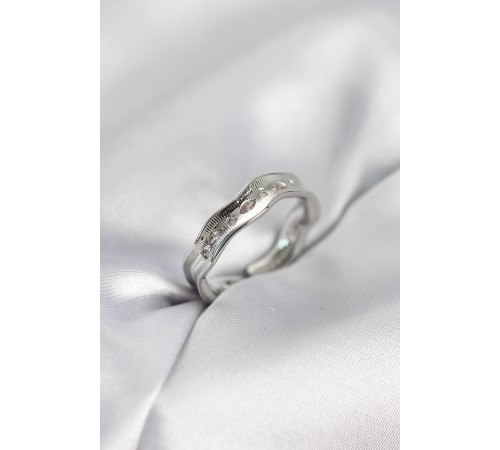 Gümüş Renk Su Damlası Model Zirkon Taşlı Kadın Yüzük - TJ-BYK4122