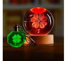 Yonca Tasarımlı Renk Değiştiren Anahtarlık Ve Usbli Cam Küre