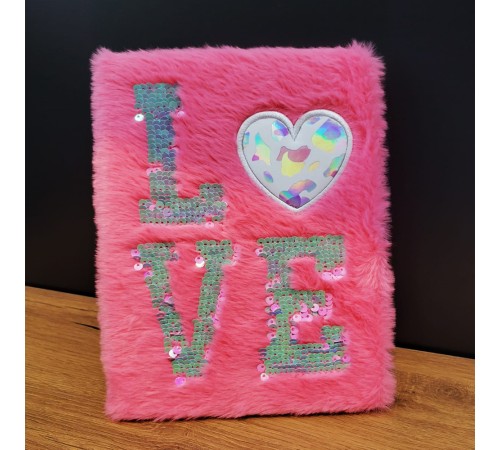 Love Tasarımlı Peluş Defter Love Tasarımlı Peluş Defter