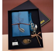 Kaligrafi Kalem Ve Vintage Tasarım Deri Defter Mavi