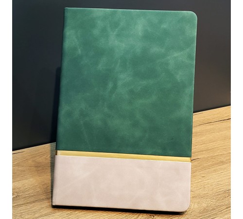 Altın Şeritli Yeşil Deri Not Defteri