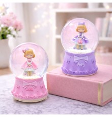 Orta Boy Işıklı Ve Müzikli Prenses Figürlü Kar Küresi