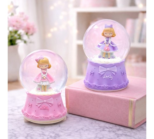 Orta Boy Işıklı Ve Müzikli Prenses Figürlü Kar Küresi