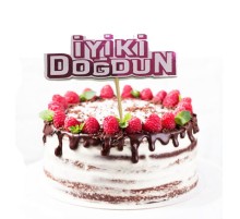 Pembe Renk İyiki Doğdun Yazılı Kürdan Süsü 2 Adet 8X8 cm